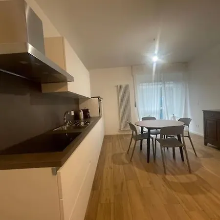 Jupiluc- Pointe De La Pierre-cir 0194 *